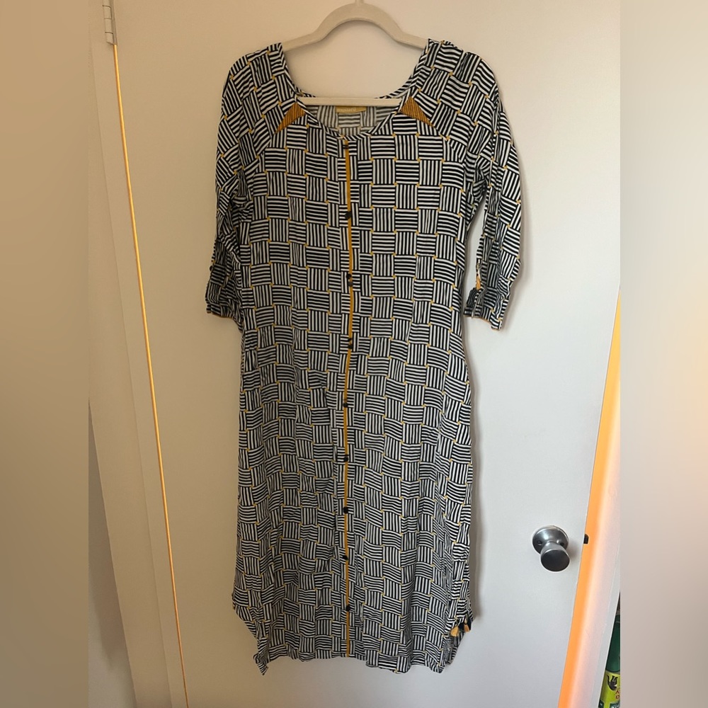 Flowy midi dress